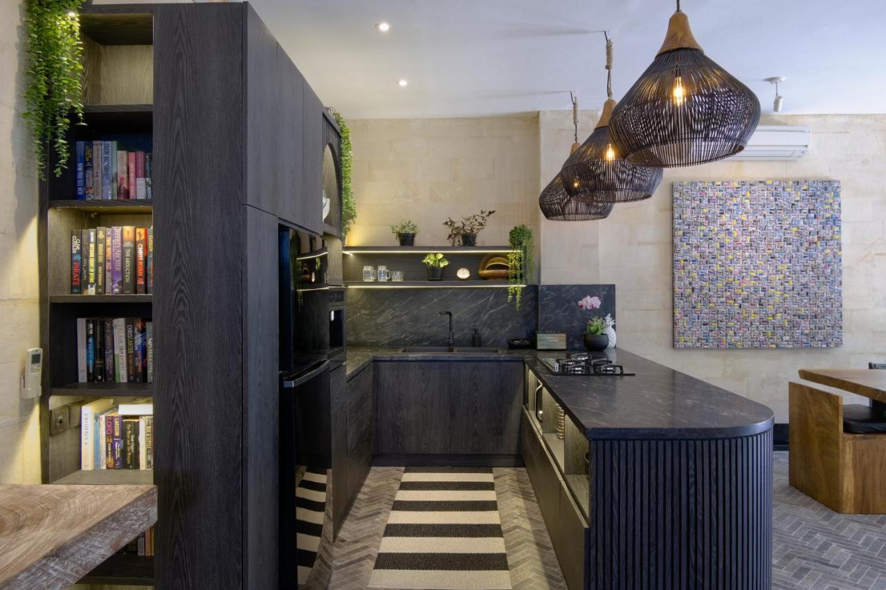Amanputri Villa Seminyak  Luaran gambar