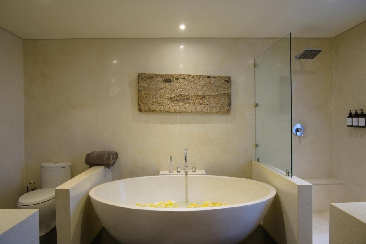 Amanputri Villa Seminyak  Luaran gambar