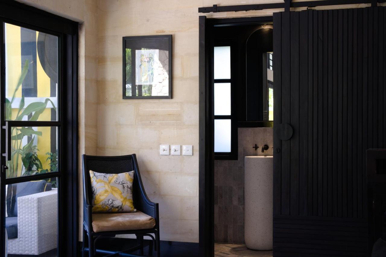 Amanputri Villa Seminyak  Luaran gambar