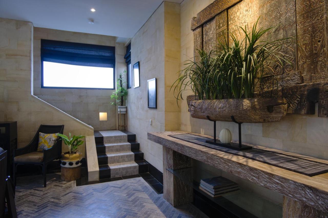 Amanputri Villa Seminyak  Luaran gambar