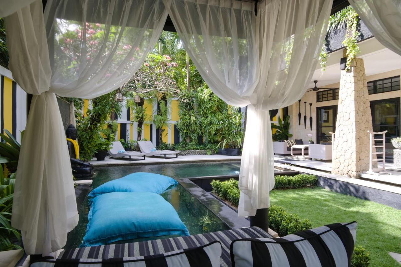 Amanputri Villa Seminyak  Luaran gambar