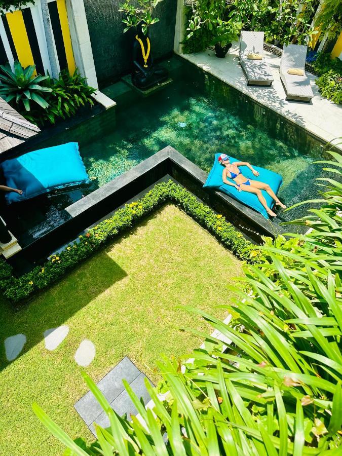 Amanputri Villa Seminyak  Luaran gambar