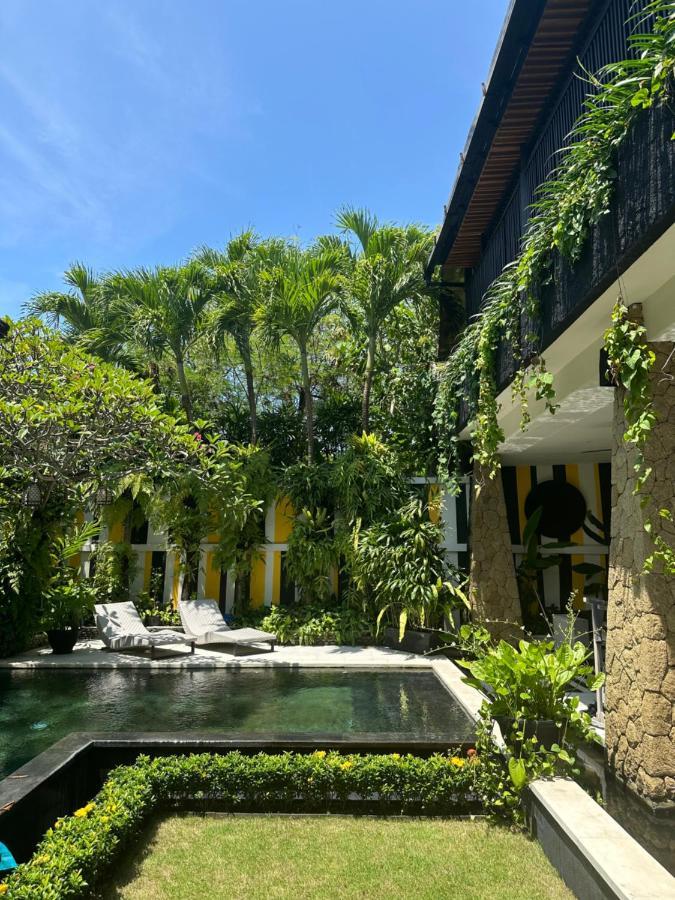Amanputri Villa Seminyak  Luaran gambar