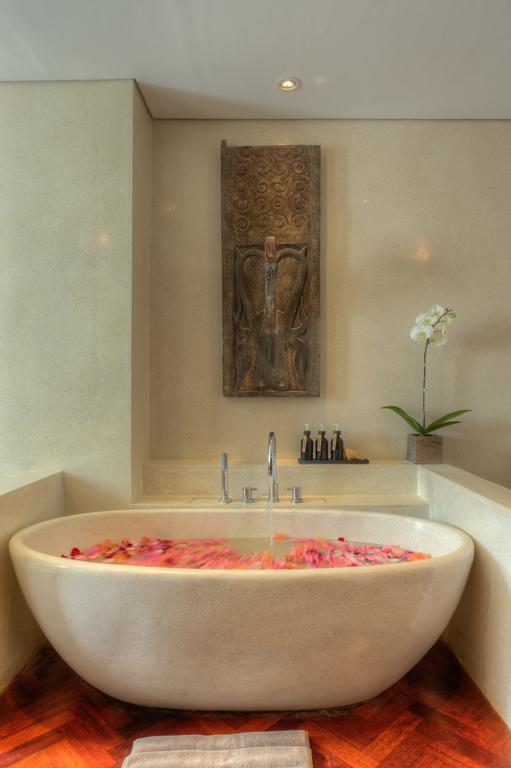 Amanputri Villa Seminyak  Luaran gambar