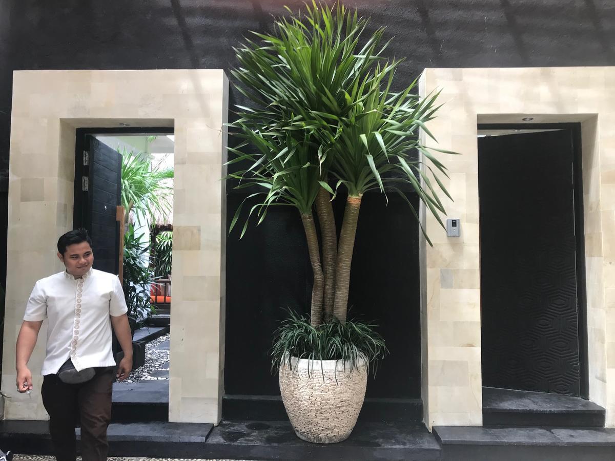 Amanputri Villa Seminyak  Luaran gambar